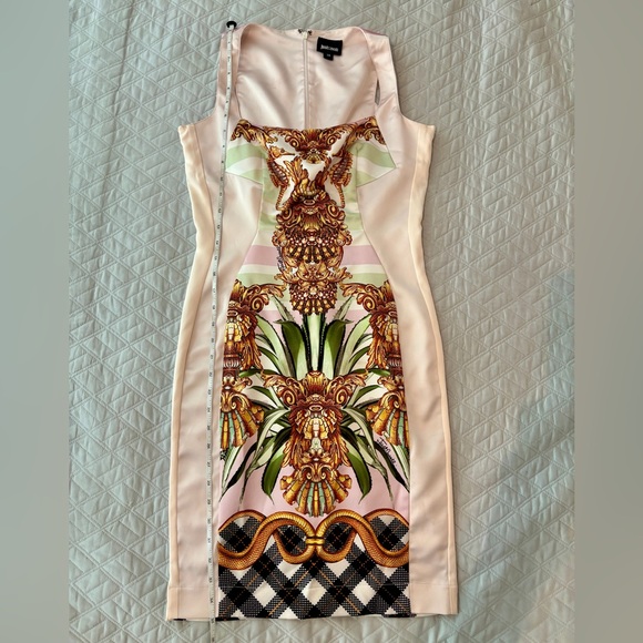 Just Cavalli Dress. Bought this Dubai Mall. Worn only 3X. Great Condition - Picture 3 of 9